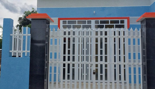 Nhà Mái Thái mới gần Chợ tại Đức Hòa Long An, Chính Chủ Rao Bán. 