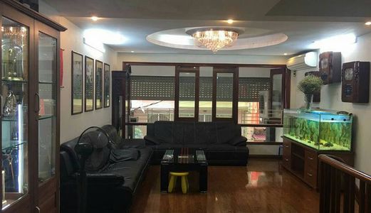 Bán Nhà Phân Lô, Gara Ô Tô Lê Trọng Tấn Diện Tích 80m2x 4 Tầng, Mt 5.5m Giá 9 Tỷ.