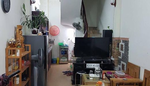 Bán Nhà  Đẹp- Tây Sơn – 66m2 – 4 Tầng 5,3 Tỷ - Nội Thất Gỗ Cao Cấp