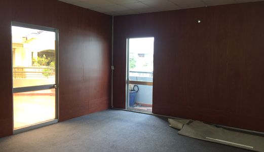 Văn Phòng Trần Nhật Duật, Quận 1, Thuận Tiện Đi Lại, Thoáng Mát