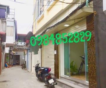 Nhà 3 Tầng, Ngõ Cạnh Bến Xe Niệm Nghĩa, Tiện Mở Tạp Hóa Nhỏ, Đường Trước Nhà Rộng 3.5m. Giá 1,35 Tỷ