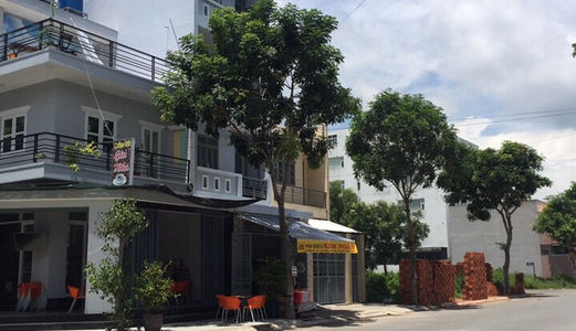   Đất Nền Vành Đai Trong Khu Tên Lửa