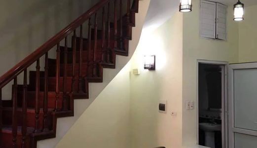 Nhà Quan Nhân Lô Góc, 2 Mặt Ngõ, Ô Tô Vào Nhà, 60m2, 4.45 Tỷ