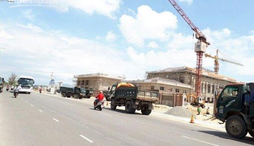 Chiếc Khấu Cao – Tặng Cặp Vé Du Lịch Singapore – Cho Ngày Mỡ Bán Dự Án Mặt Sông Đà Nẵng.