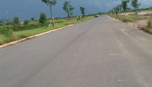  Định Cư Qua Mỹ *** Bán Gấp 300M2 Đất Giá 400Triệu/Dãy. Sh Thổ Cư 100%