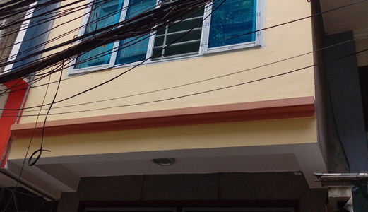 Nhà Mới Bán GẤP Phố Lạc Long Quân, Quận Cầu Giấy, Diện Tích 34m2, 5 tầng, chỉ 3.35 tỷ.
