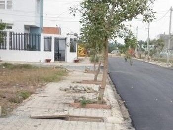 Đất 2 MT Cạnh Vincom Đường Song Hành Quận 2, Shr Giá 790 Triệu/Nền