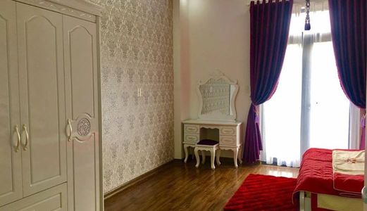 Nhà Hoàng Văn Thái, Thanh Xuân, 33m2, 6 tầng, cách đường ô tô 10m. Chỉ 3,2 tỷ.