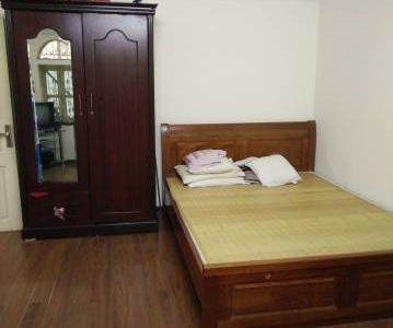 Cho Thuê Nhà Riêng Khu Ngọc Hà  30m X 4 Tầng, 2 PN, 1 PK, 1 Bếp Nhà Sàn Gỗ Đầy Đủ Đồ 7 Tr 