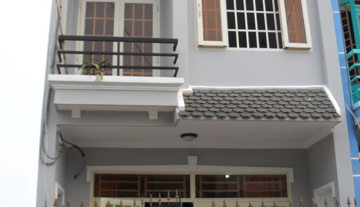 1.      Cho Thuê Mặt Bằng Đường 3 Tháng 2, 1 Trệt 1 Lầu, DT: 14x50m