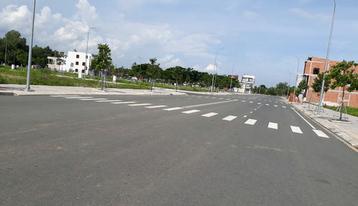 Cần Bán Gấp Lô Đất Ngay Mt Qlo 56,Giá 170tr Nhận Nền,Đã Có Sổ Sang Tên Công Chứng Ngay