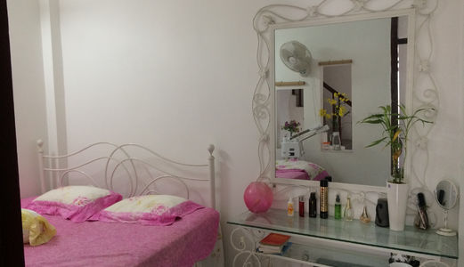 Chính Chủ Bán Nhà Cạnh Hồ Yên Phúc-Văn Quán- 4 Tầng, 4 Ngủ, 2.15 Tỷ