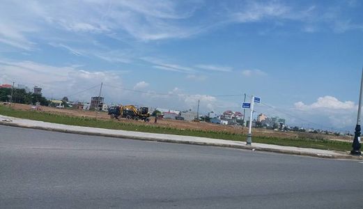 Bán Đất Đối Diện Chợ Mặt Tiền Đường Trường Sa, Cách Bãi Tắm 100m