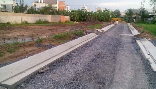 Bán Gấp Lô Đất Nền 89.7m2 Giá 24 Triệu/M2, Lê Văn Lương Cách Pmh 3km , Hướng Tây . Lh: 0901663391