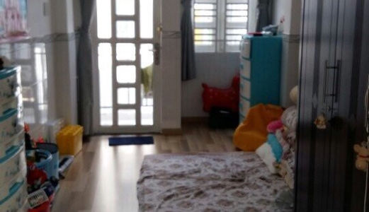 Cần Bán Ngôi Nhà 90m2, Sổ Riêng, 500 Triệu, Mặt Tiền Đường