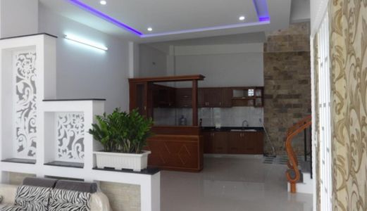 Bán Nhà 1 Trệt 1 Lầu,100m2, Sổ Riêng, 900 Triệu