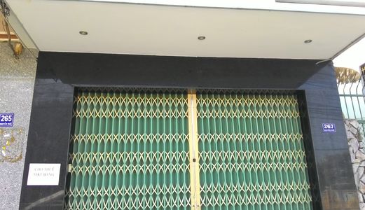 Cho Thuê Nhà Mặt Tiền Nguyễn Việt Hồng , Dt Hơn 400m2 , Giá 40 Triệu