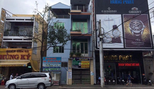 Cho Thuê Nhà Mặt Tiền Cách Mạng Tháng 8 Gần Vòng Xoay Vincom