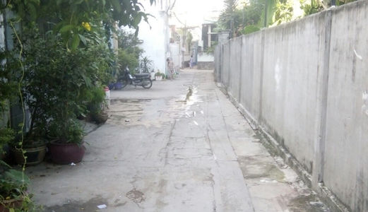 Bán Nhà Hxh 1 Trệt 2 Lầu 3x8m Giá 2.35 Tỷ Thích Quảng Đức
