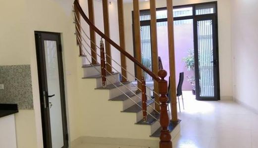 Bán Nhà Phố 2 Lầu 1 Trệt Giá 750 Triệu , Sổ Hồng Riêng , Hỗ Trợ Vay Vốn NH.