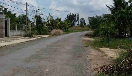 Bán 600m2 Đất Thổ Vườn Đường Nguyễn Văn Tạo Nhà Bè Có 300m2 TC Đường Nhựa 17m