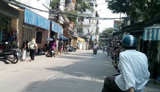 Bán Nhà Mặt Phố Bạch Đằng, Quận Hoàn Kiếm, Cách Hồ Gươm 10 Phút, Giá Chỉ 5.2 Tỷ.