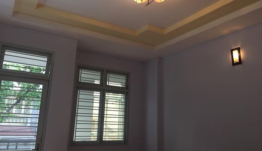 Nhà Hoàng Hoa Thám, Phú Nhuận 55m2, 2 Tầng Vuông Vắn, 2PN, MT 5m, 3,7 Tỷ.