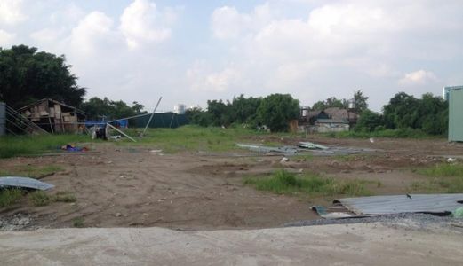 Cho Thuê Nhà 1 Trệt 2 Lầu , Góc 2 Mặt Tiền , Trục Chính Kdc 586 , Q. Cái Răng