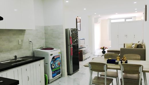 Cho Thuê Căn Hộ Cao Cấp 1 PN Tại Q5 DT: 49m2 Cách Q1 Chỉ 5 Phút