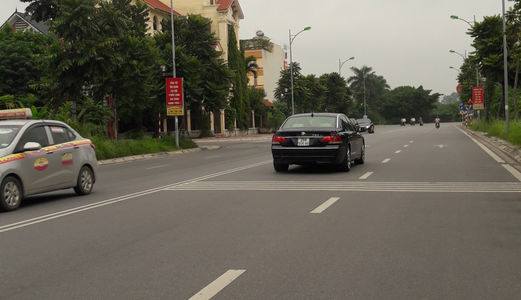 ﻿bán Đất Khu Biệt Thự Big C Long Biên (Khu Tằm Dâu) Dt 96m2, Mt 6m, Hướng Tb. Đường Vỉa Hè 14m