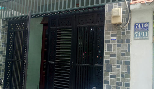 Bán Gấp Nhà Mt Bạch Đằng Ngay Công Viên Gia Định Dt 6*18 .Lh 0911520620