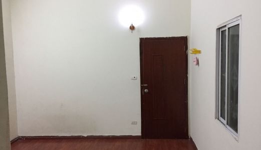 Văn Phòng Cho Thuê 20m2 Đường Lê Văn Sỹ Quận 3 Hẽm Xe Hơi, Tiện Đi Lại.