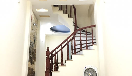 Bán Nhà Ngõ 325 Kim Ngưu (Thông 156 Lạc Trung) 33m2 X 4 Tầng Kinh Doanh Cực Tốt Giá 2,7 Tỷ