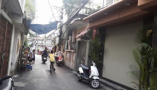 Nhà Mới Bán GẤP Trên  Phố Trương Định, Quận Hoàng Mai, DT35m2, 5 Tầng, Mặt Tiền 3.7m, Chỉ 3.5 Tỷ.