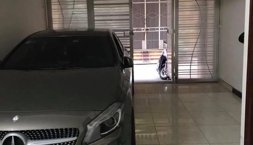 Bán Nhà Thái Hà Phân Lô Vip. Gara. Vỉa Hè.