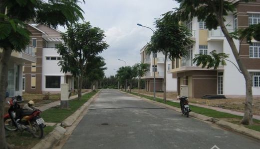 Đất Nền Ngay Chợ Long Phước , Liền Kề Với Trường Cao Đẳng Quốc Tế Lilama , QL51 , Dân Cư Hiện Hữu