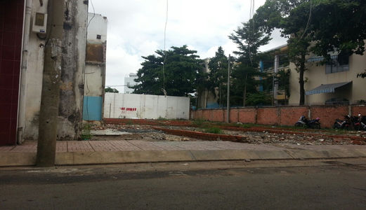 Cần Bán Gấp 2 Lô Đất HXH Đường Lạc Long Quân, DT 4x14m, Gần B.V Thống Nhất, Giá: 4,4 Tỷ.