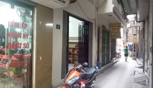 Mặt Chợ, Kinh Doanh Sầm Uất, Nguyễn Trãi, Quận Thanh Xuân, 31m2, Chỉ 2.9 Tỷ.