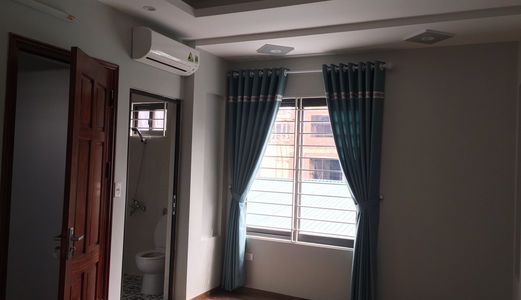 Bán Nhà Yên Hòa, Cầu Giấy 35m2 X 5,5tầng  Giá 4,65 Tỷ Xe Ô Tô Vào Tận Cửa, Có Gara Ô Tô