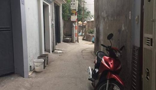  Bán Khu Đất Đẹp Ở Yên Lãng, Đống Đa 30m2, Chỉ Có 2.3 Tỷ.