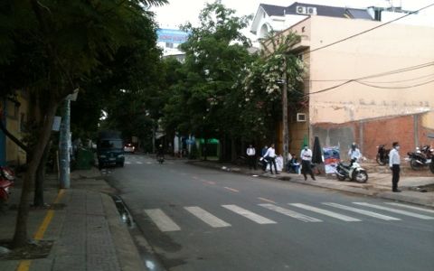 Nhà Nát 2 Mặt Tiền Lớn 107.5 M2 Quận Tân Phú Cực Kỳ Giá Trị Về Thương Mại Chỉ 5 Tỷ