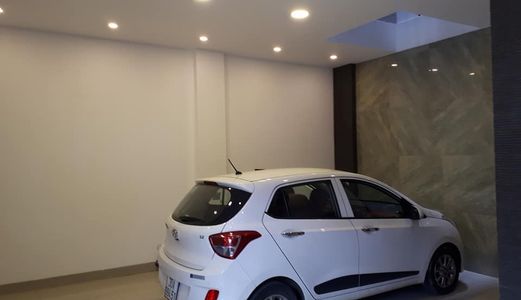Mặt Phố Bùi Ngọc Dương Hai Bà Trưng 55m2 Gara Vỉa Hè Kinh Doanh 8.5 Tỷ.