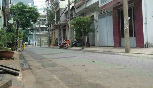 Chính Chủ Bán 2 Lô Đất Trống HXH Cách Ngã Tư Bảy Hiền 500m, DT:4x14m, Thổ Cư 100%.