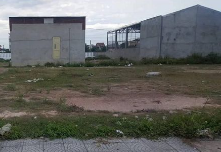 Bán Gấp Đất Đường Quốc Lộ 1a,Gần Chợ,Ubnd,Trường Học.3,5tr/M2.