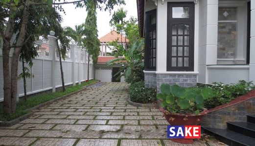 Bán Căn Biệt Thự Mặt Tiền Sông Giồng Khu Dân Cư Hiện Hữu Sầm Uất. Phường An Phú Quận 2