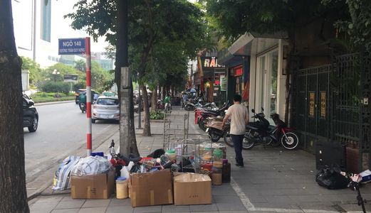Nhà MP Trần Duy Hưng Kinh Doanh Sầm Uất, Vỉa Hè Rộng