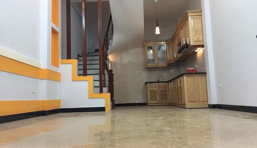 Cần Bán Nhà Ngõ Văn Hương Phố Tôn Đức Thắng 33m X 5 Tầng Sđcc