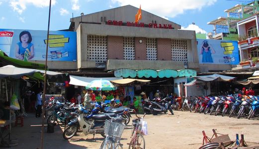 Bán Đất Gần Chợ Bình Chánh,Shr,373tr/Nền