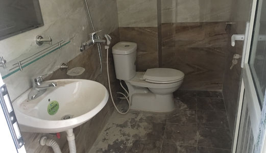 Bán Nhà Gần Ngã Tư Vạn Phúc, Lê Văn Lương 35m2- 4Tầng, giá: 2,45 tỷ.