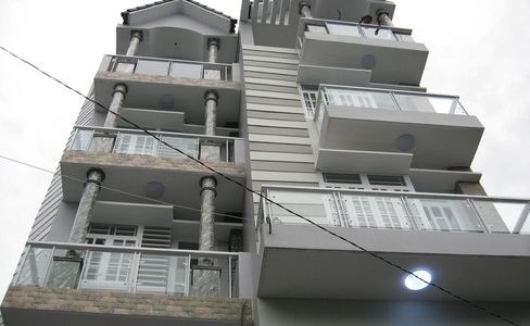 Nhà Mặt Tiền Phan Văn Trị, 1 Trệt 3 Lầu, 5,5 Tỷ, Cho Thuê 15-35 Triệu/Tháng.